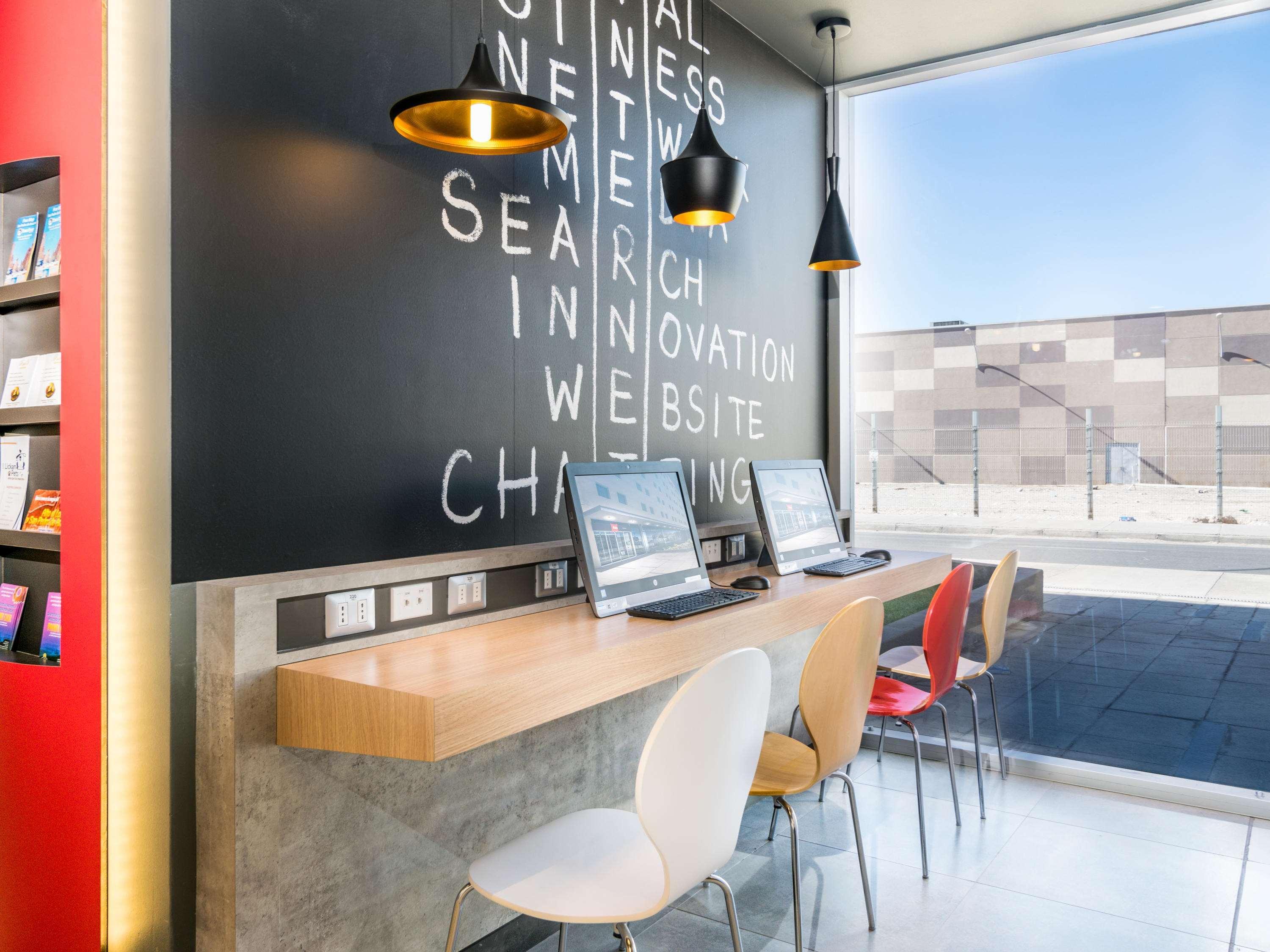 Ibis Calama Exterior photo