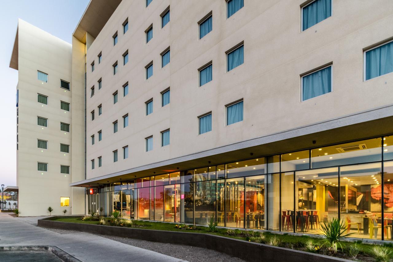 Ibis Calama Exterior photo